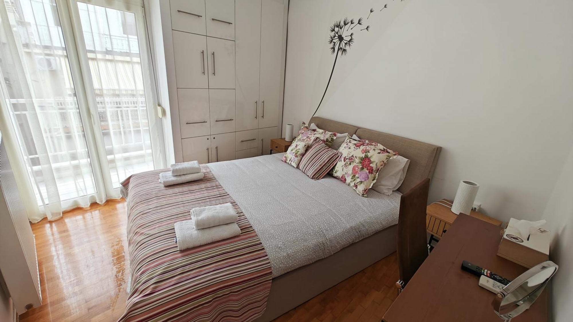 Think Home, Exploring The Center Of Tesalonika Bagian luar foto