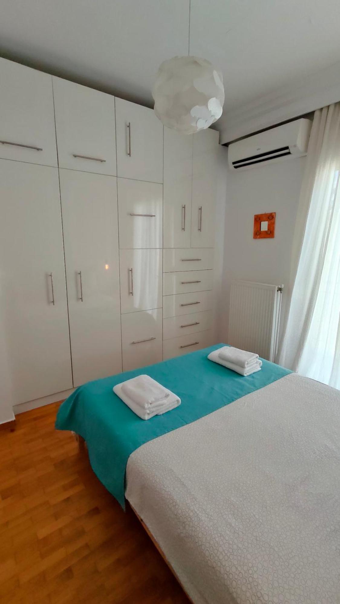 Think Home, Exploring The Center Of Tesalonika Bagian luar foto